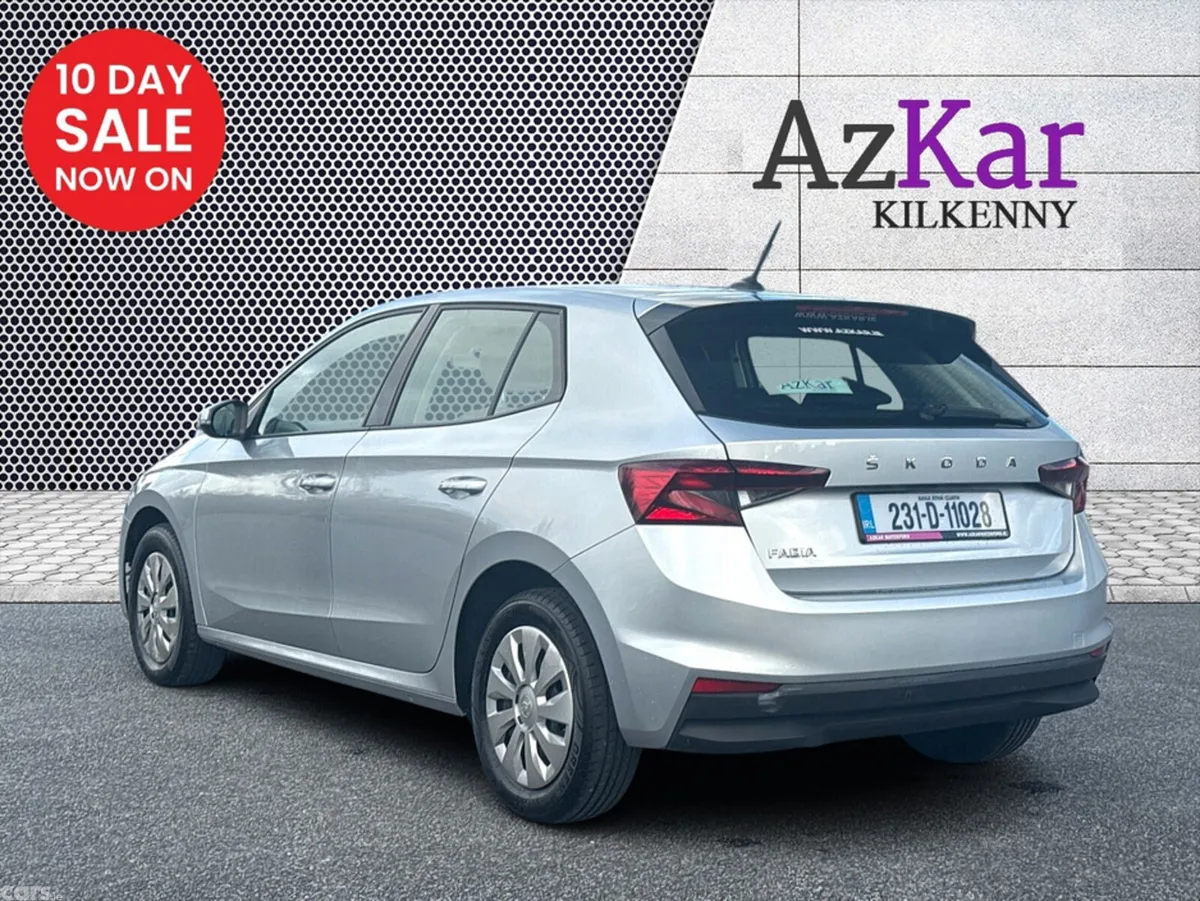 Skoda Fabia Hatchback, Petrol, 2023, Grey