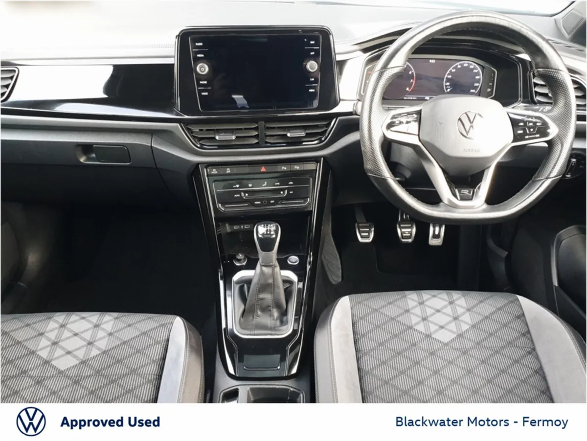 Volkswagen T-Roc SUV, Diesel, 2023, Black