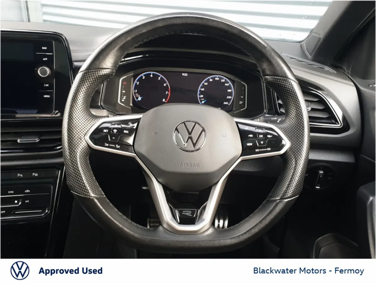 Volkswagen T-Roc SUV, Diesel, 2023, Black
