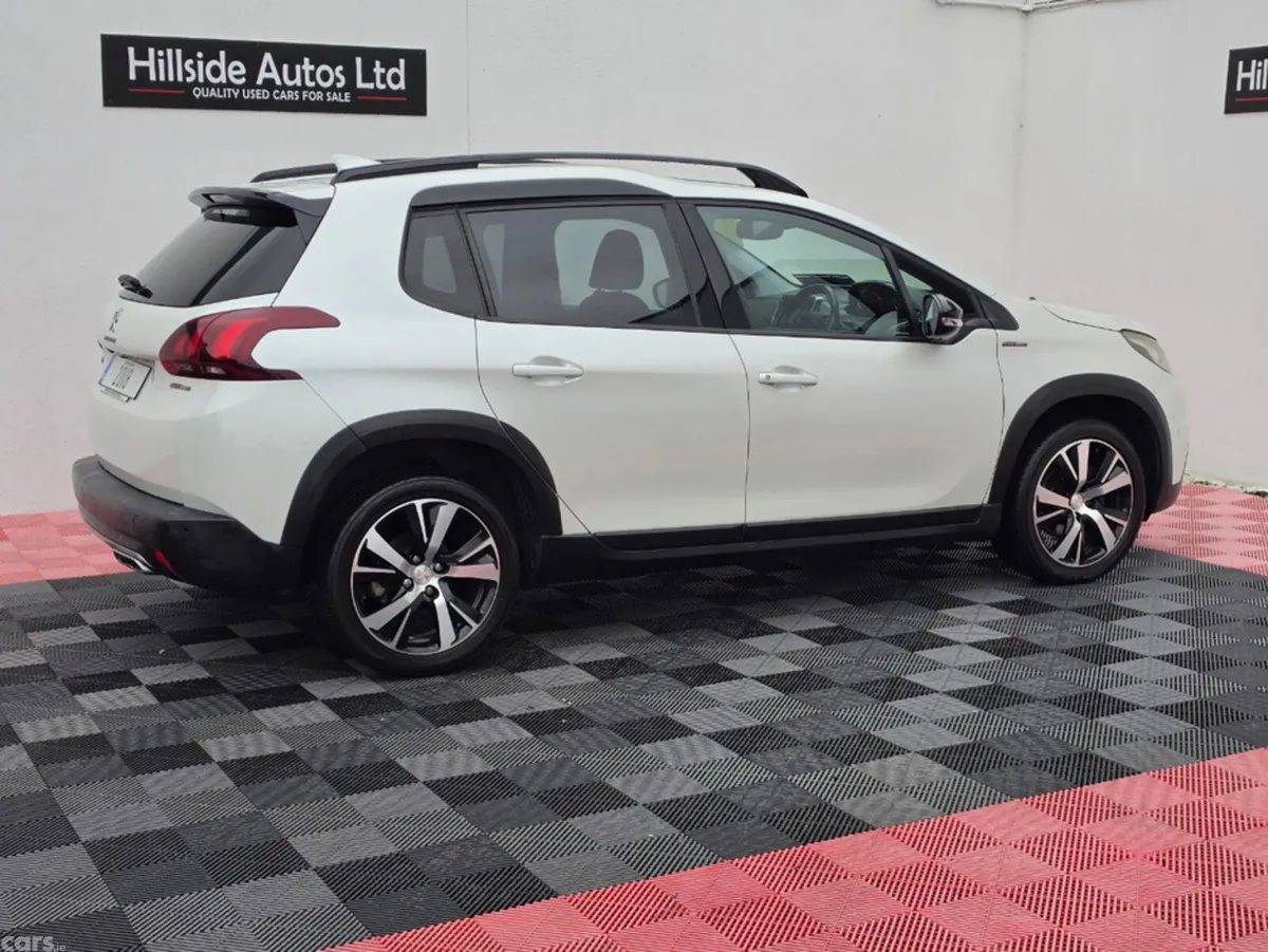 Peugeot 2008 Hatchback, Petrol, 2018, White