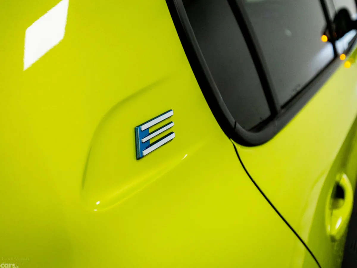 Peugeot 208 Hatchback, Electric, 2024, Yellow