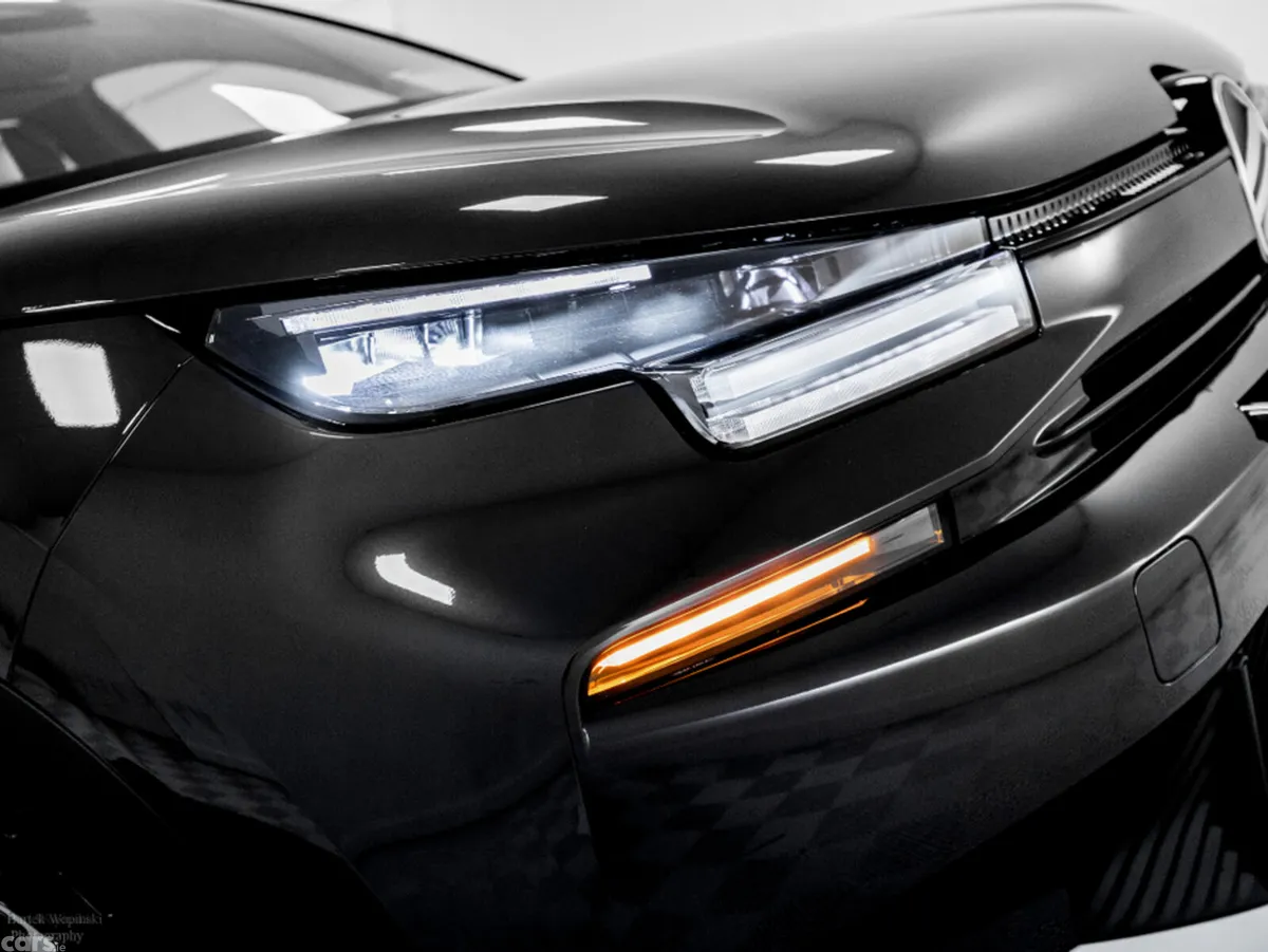 Citroen C4 Hatchback, Diesel Hybrid, 2026, Black