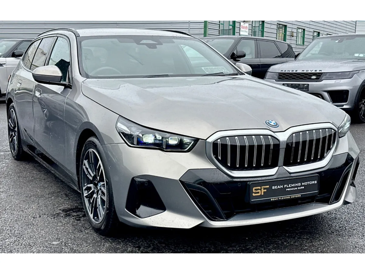 BMW 5-Series Estate, Petrol Hybrid, 2026, Grey