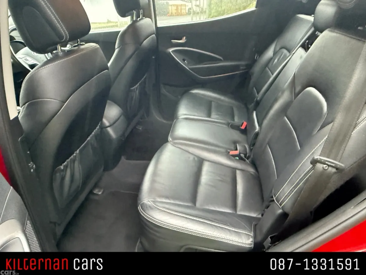 Hyundai Santa Fe SUV, Diesel, 2015, Red