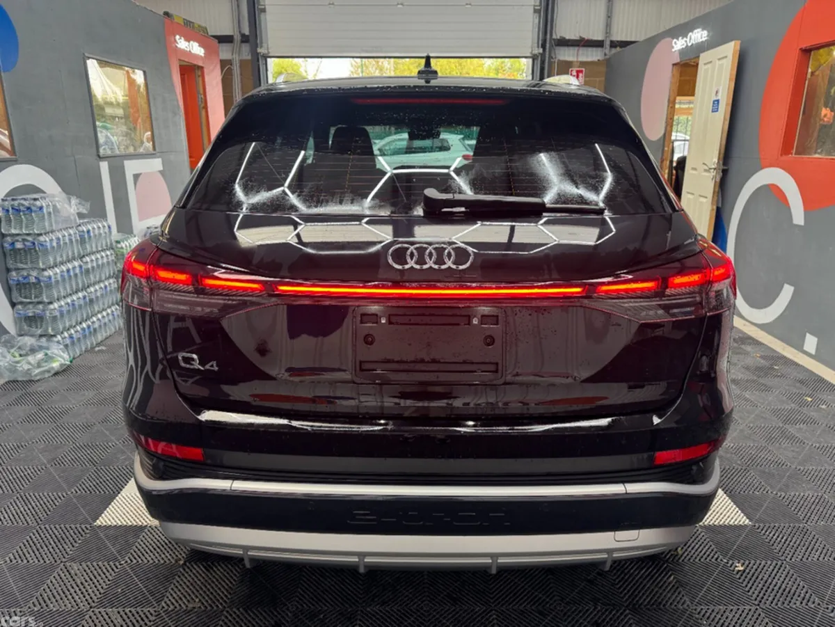 Audi Q4 e-tron SUV, Electric, 2023, Black