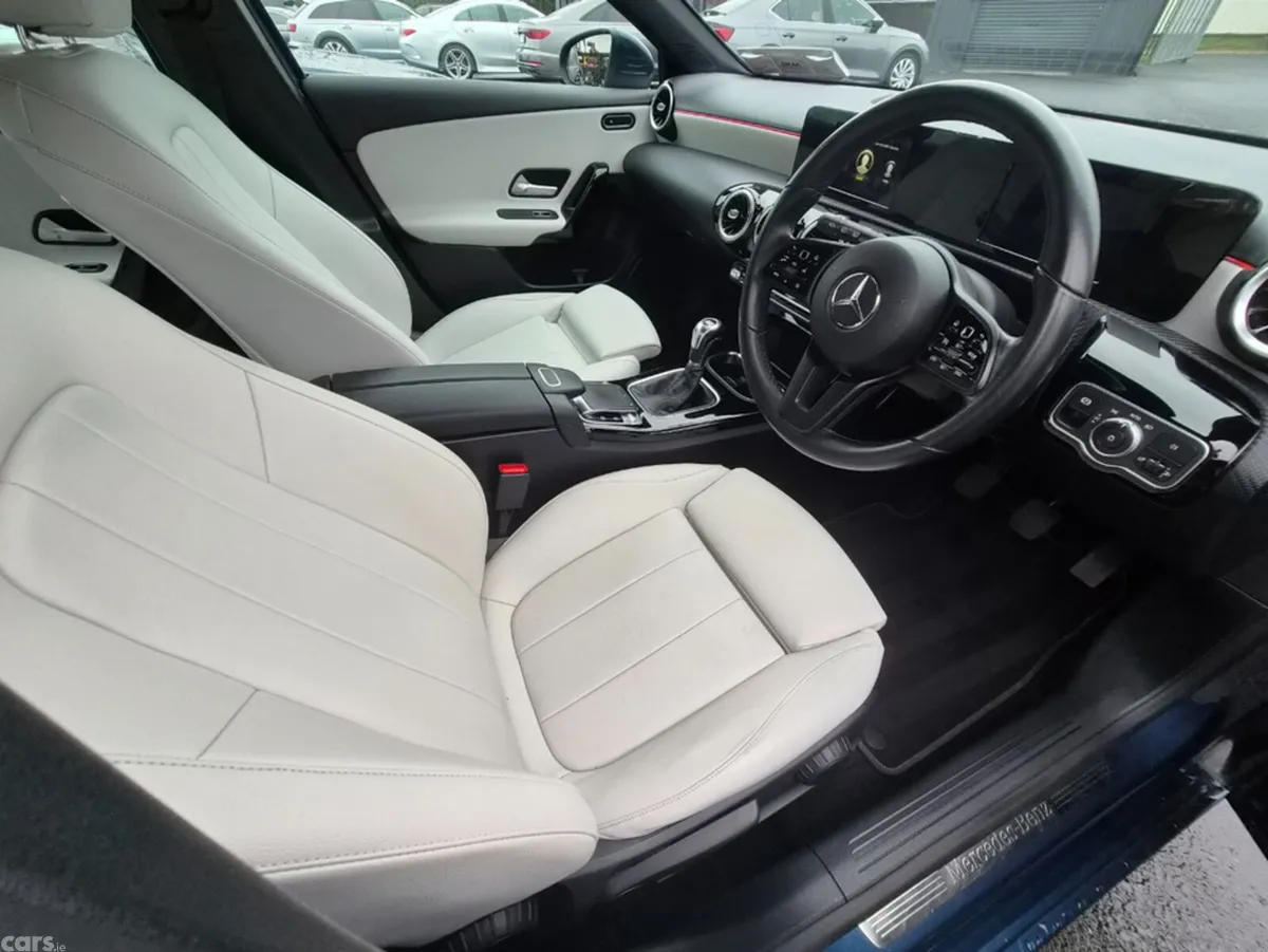 Mercedes-Benz A-Class Hatchback, Petrol, 2019, Blue