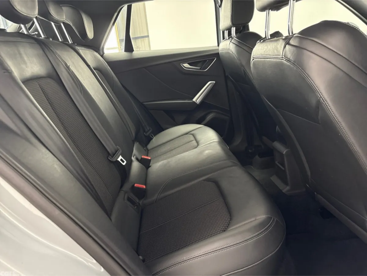 Audi Q2 Estate, Petrol, 2021, Grey