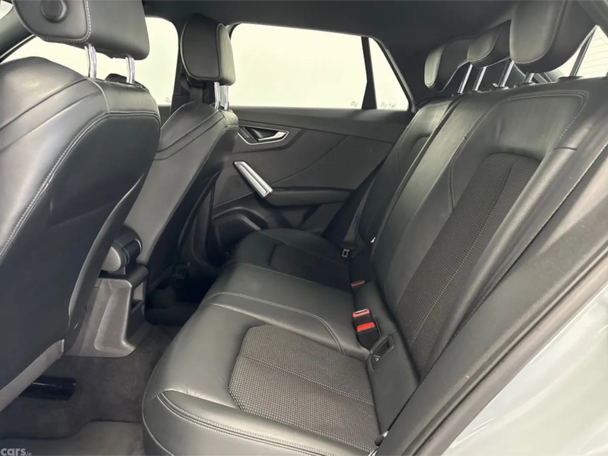 Audi Q2 Estate, Petrol, 2021, Grey