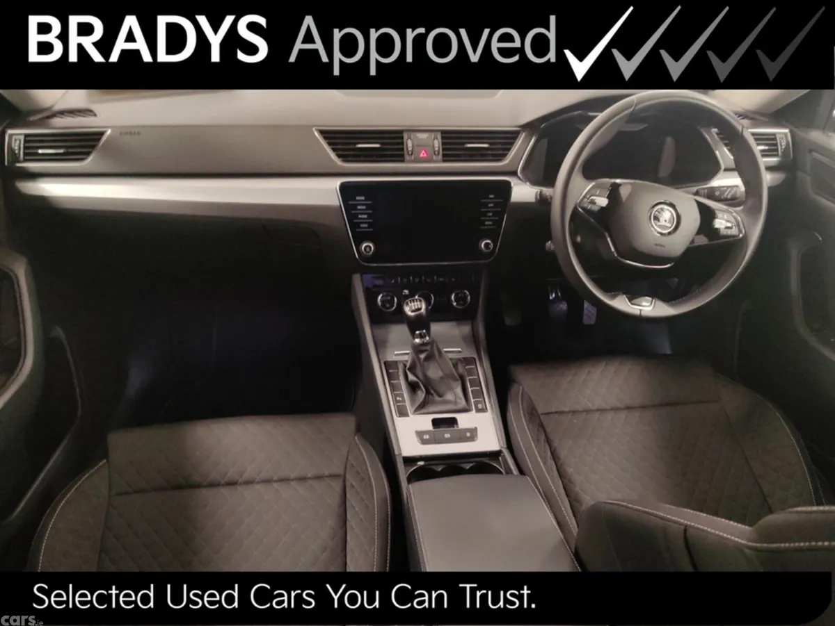 Skoda Superb Hatchback, Diesel, 2023, Black