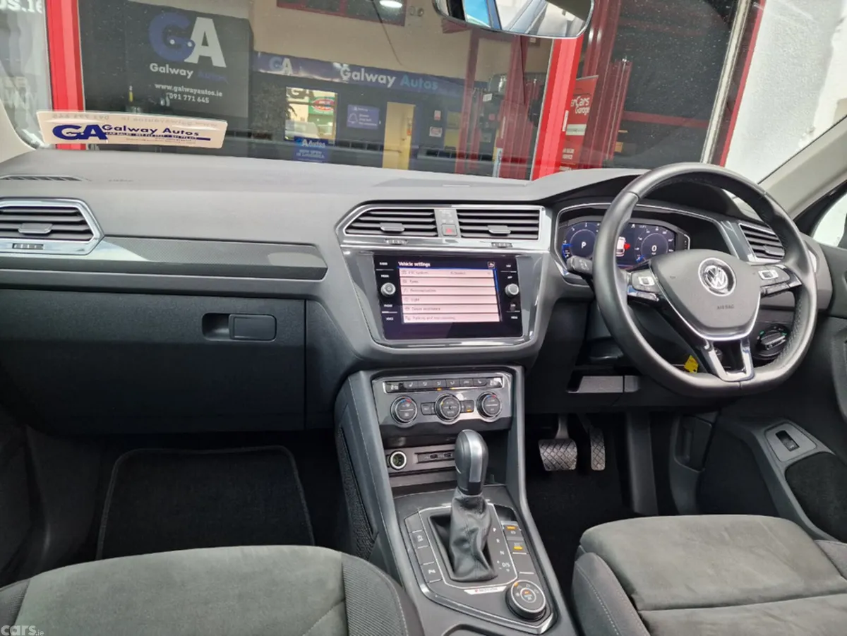 Volkswagen Tiguan SUV, Diesel, 2021, Black