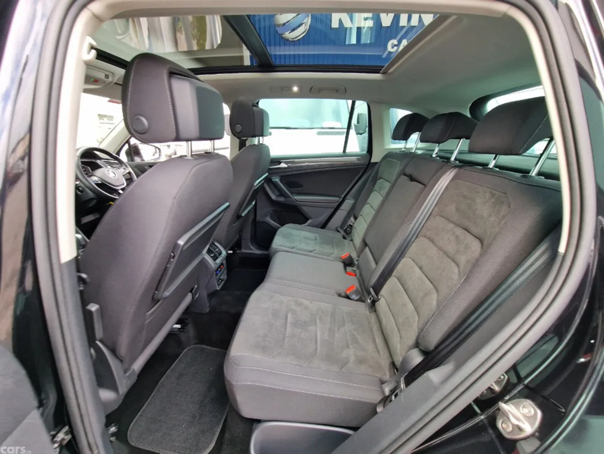 Volkswagen Tiguan SUV, Diesel, 2021, Black