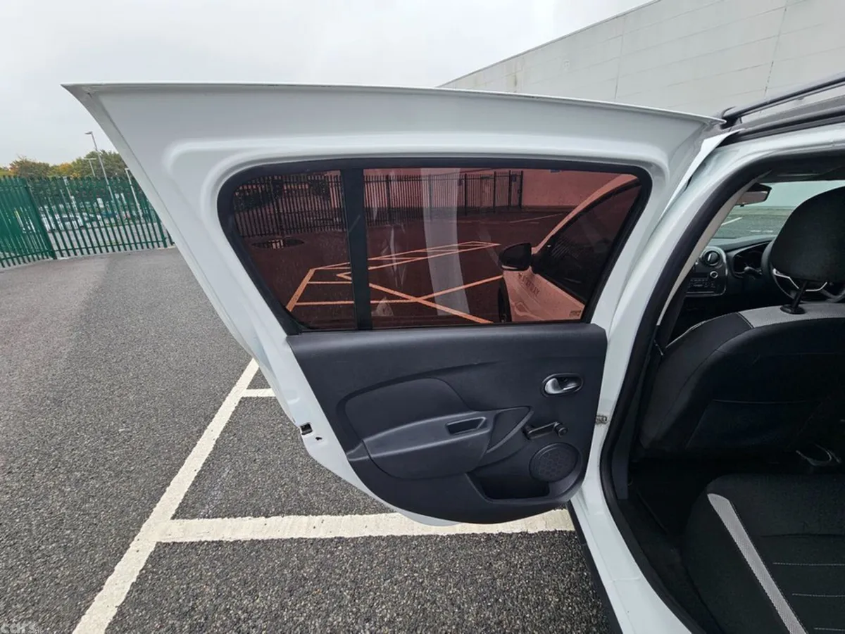 Dacia Sandero Hatchback, Petrol, 2020, White