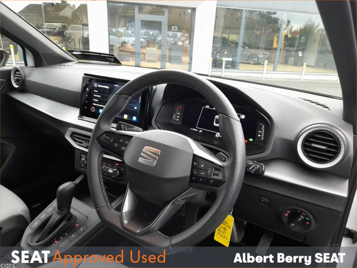 SEAT Arona Hatchback, Petrol, 2026, White