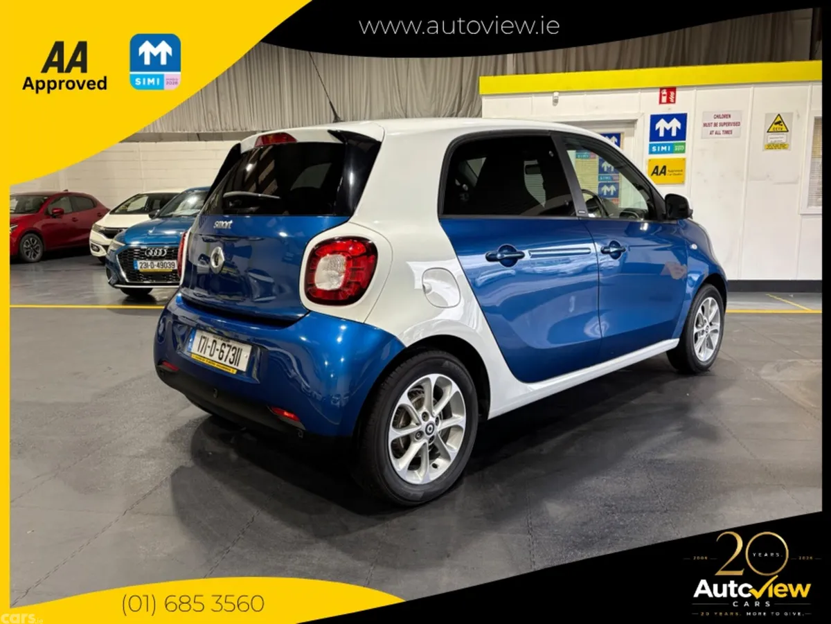 Smart Forfour Hatchback, Petrol, 2017, Blue