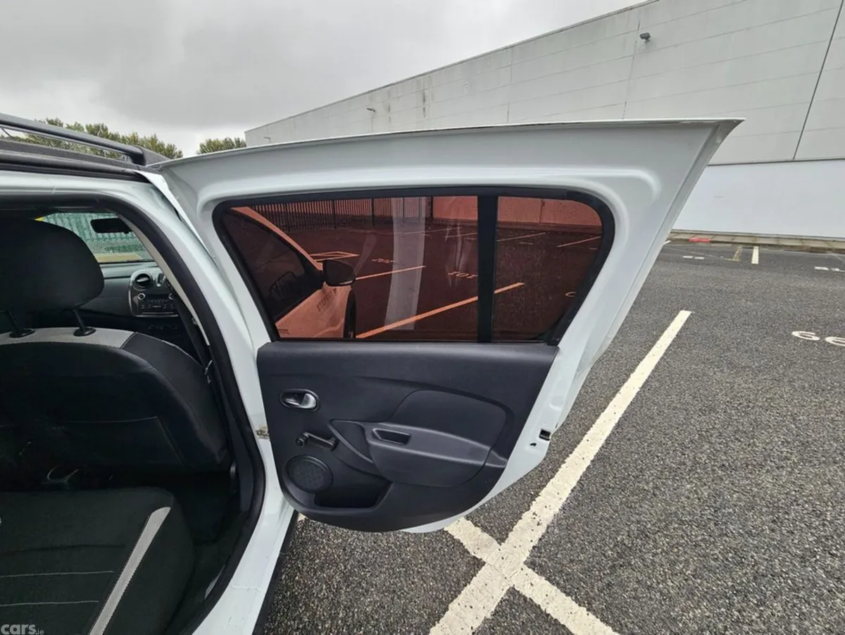 Dacia Sandero Hatchback, Petrol, 2020, White