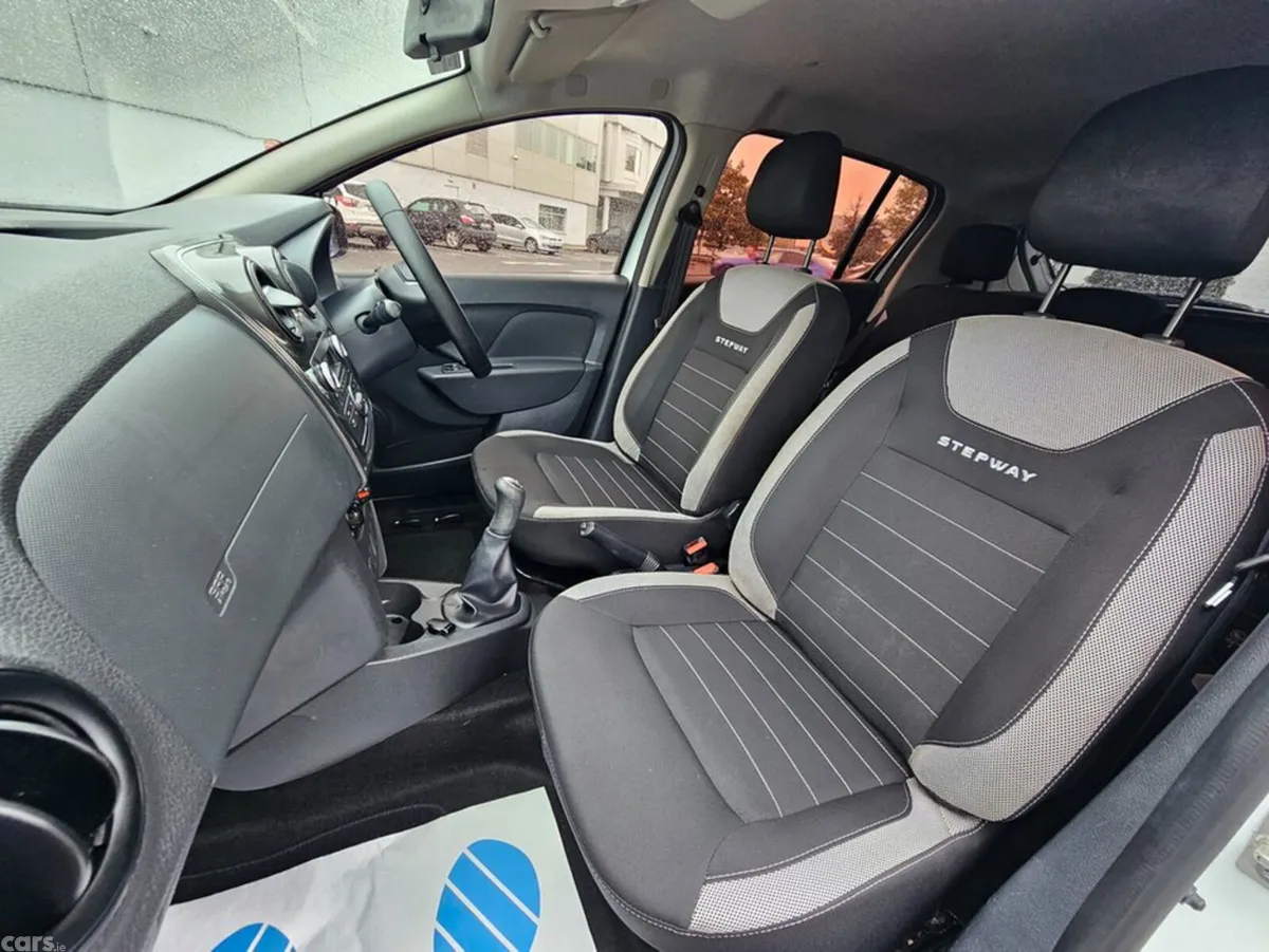 Dacia Sandero Hatchback, Petrol, 2020, White