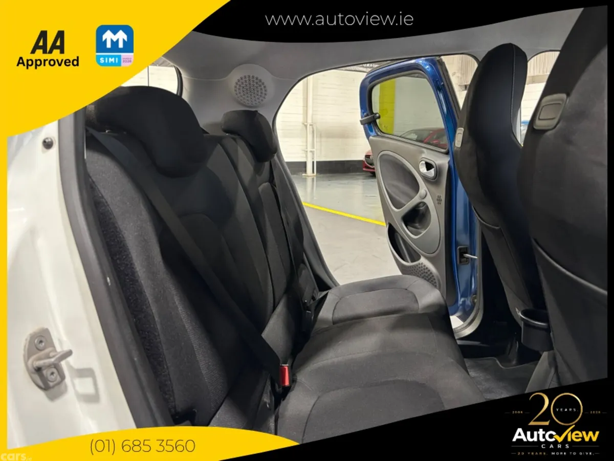 Smart Forfour Hatchback, Petrol, 2017, Blue