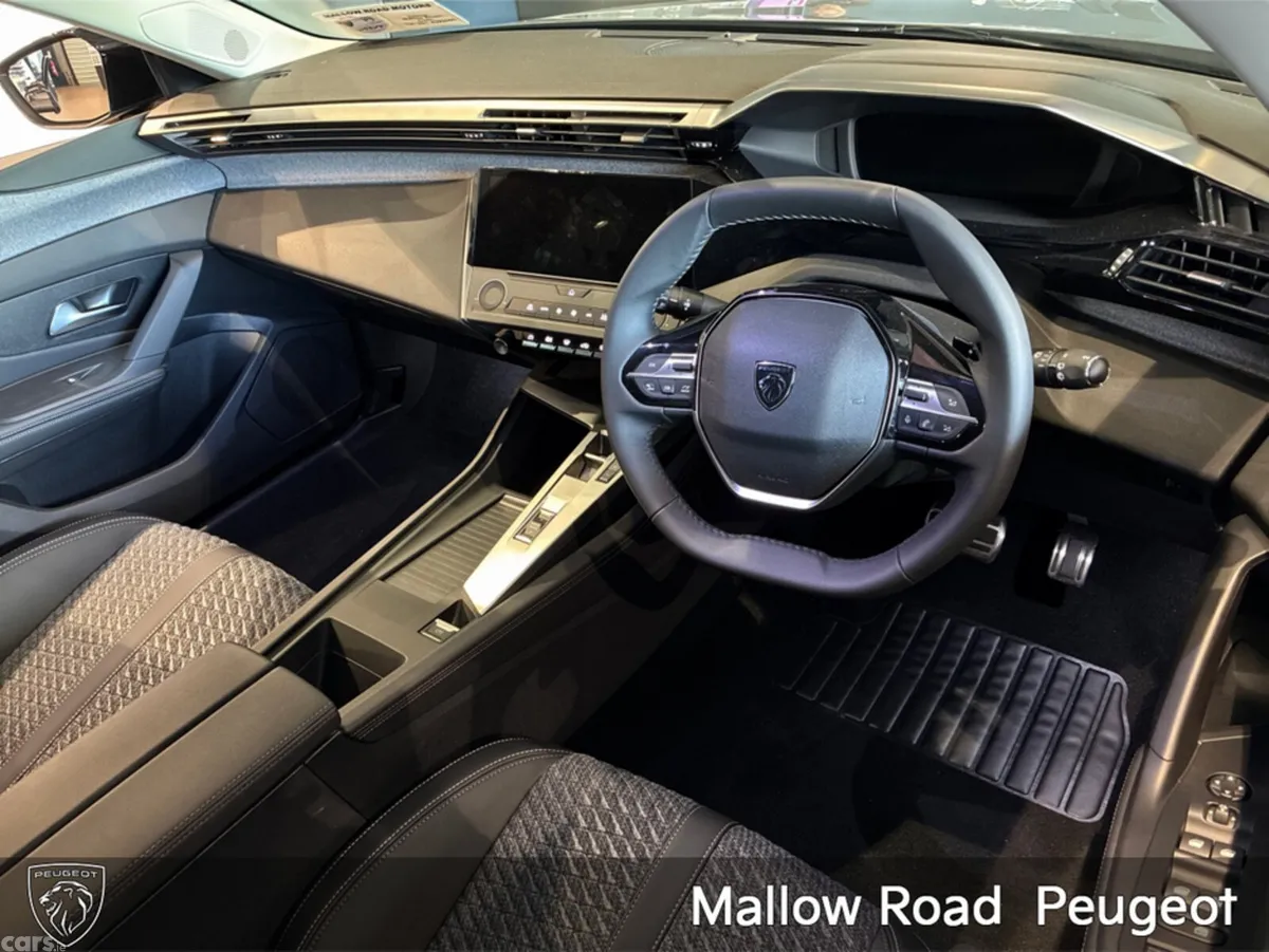Peugeot 308 Hatchback, Diesel, 2026, Grey
