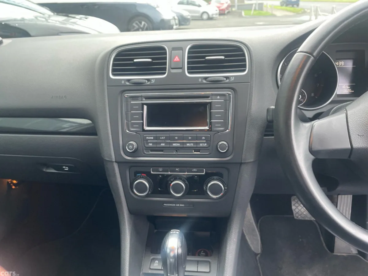Volkswagen Golf Hatchback, Petrol, 2011, Silver