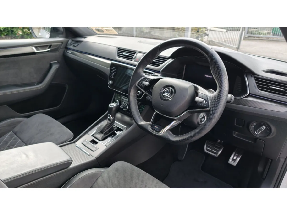 Skoda Superb Estate, Diesel, 2023, Grey