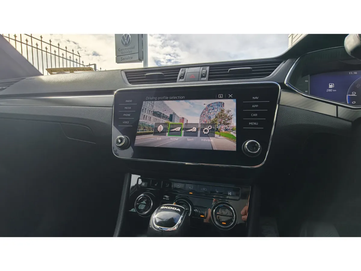 Skoda Superb Estate, Diesel, 2023, Grey