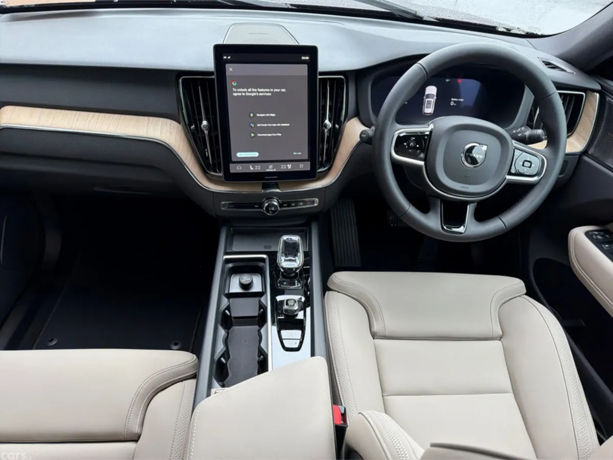 Volvo XC60 SUV, Petrol Plug-in Hybrid, 2026, Brown