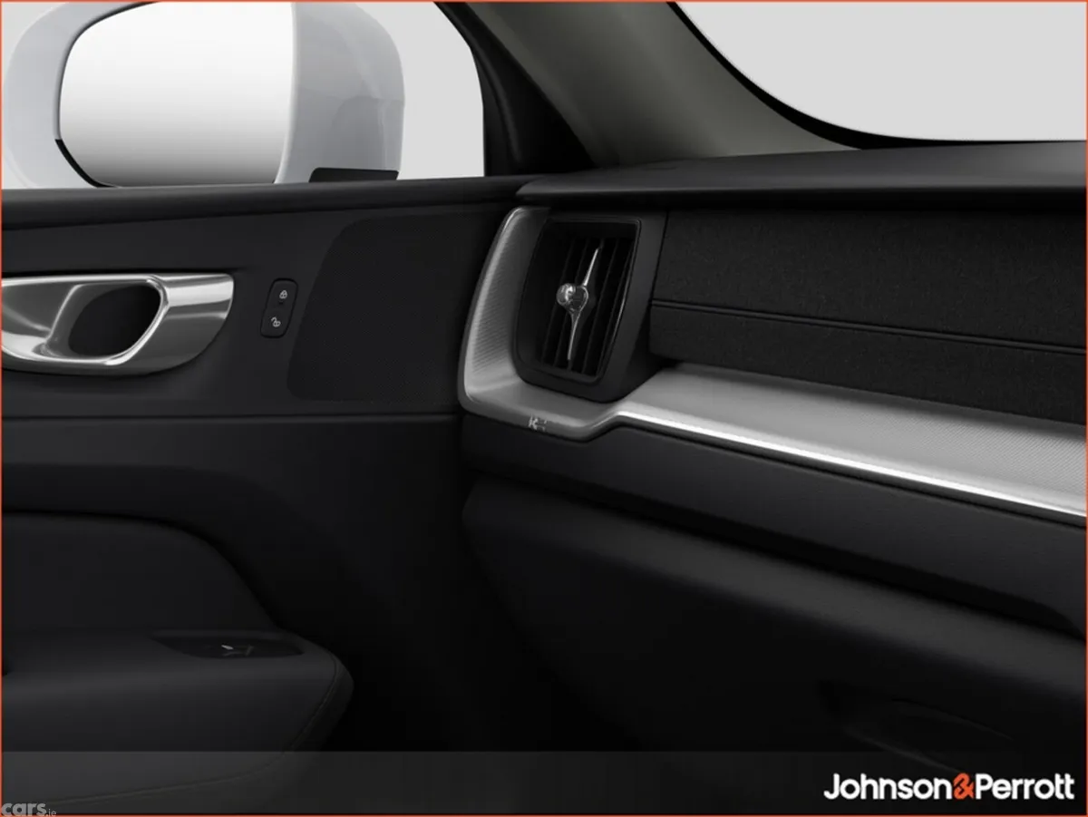 Volvo XC60 SUV, Petrol Plug-in Hybrid, 2027, White