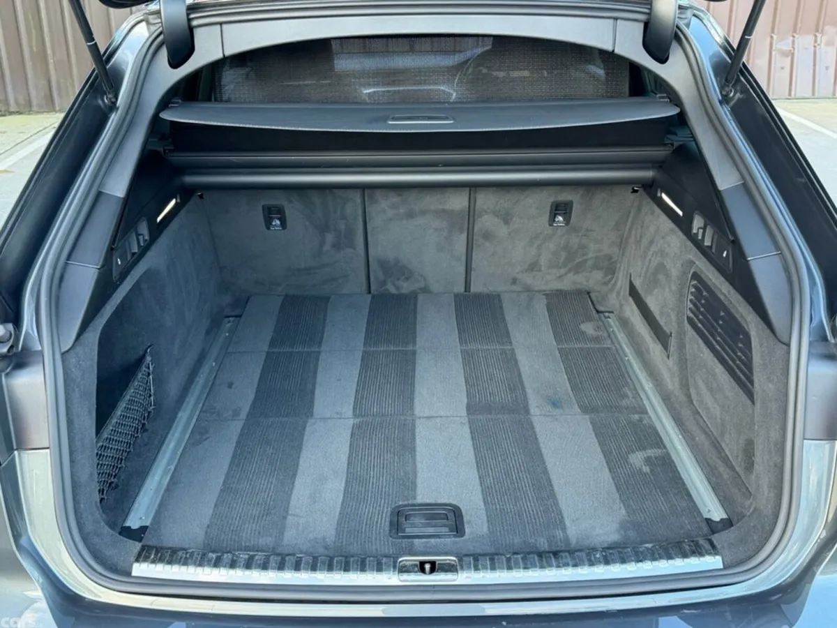Audi A6 Estate, Diesel Hybrid, 2023, Grey