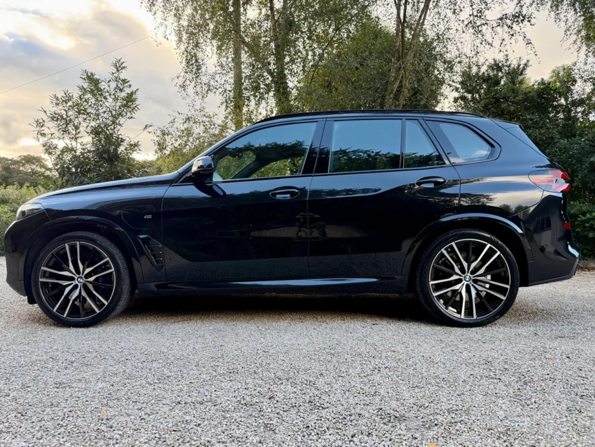 BMW X5 SUV, Petrol Plug-in Hybrid, 2025, Black