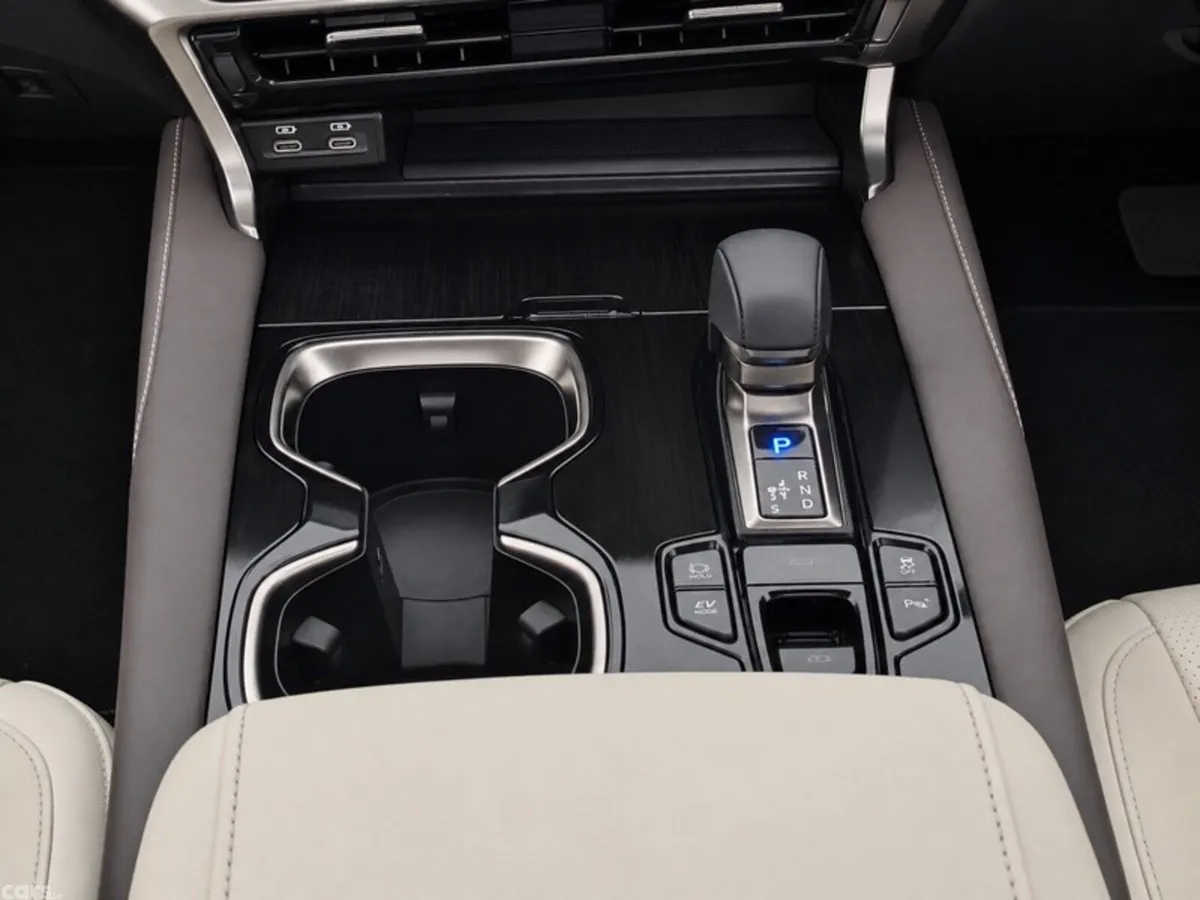 Lexus RX450H+ SUV, Petrol Plug-in Hybrid, 2026, Silver