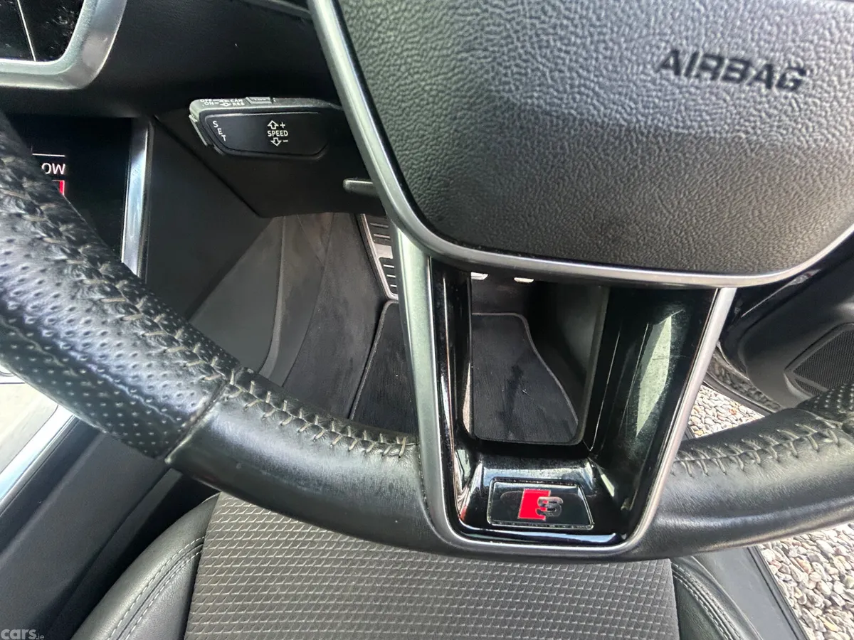 Audi A6 Saloon, Diesel, 2019, Black