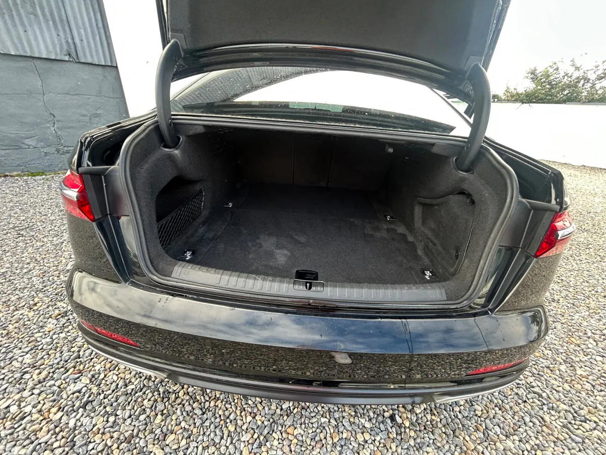 Audi A6 Saloon, Diesel, 2019, Black