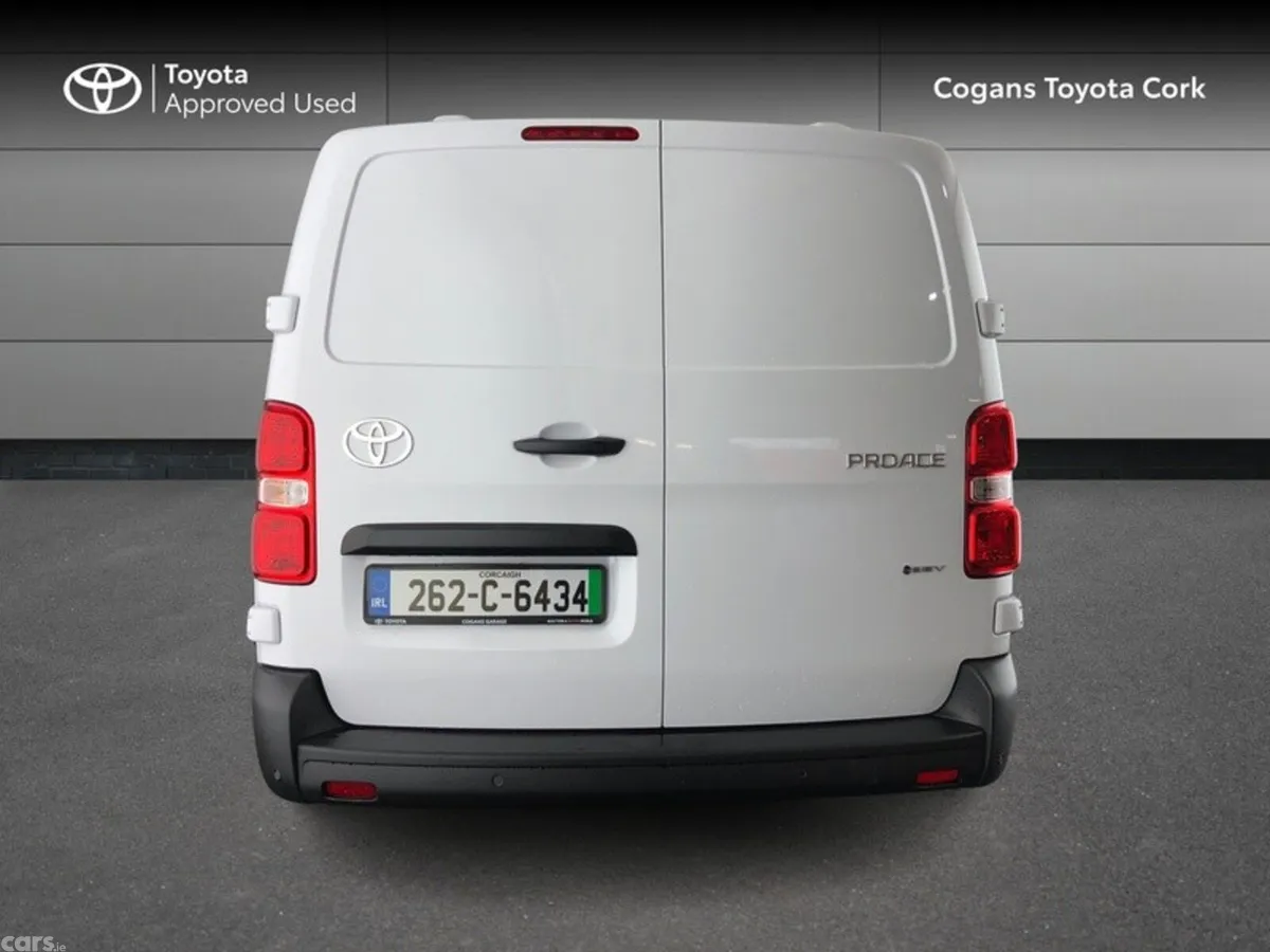 Toyota Proace Van, Electric, 2026, White