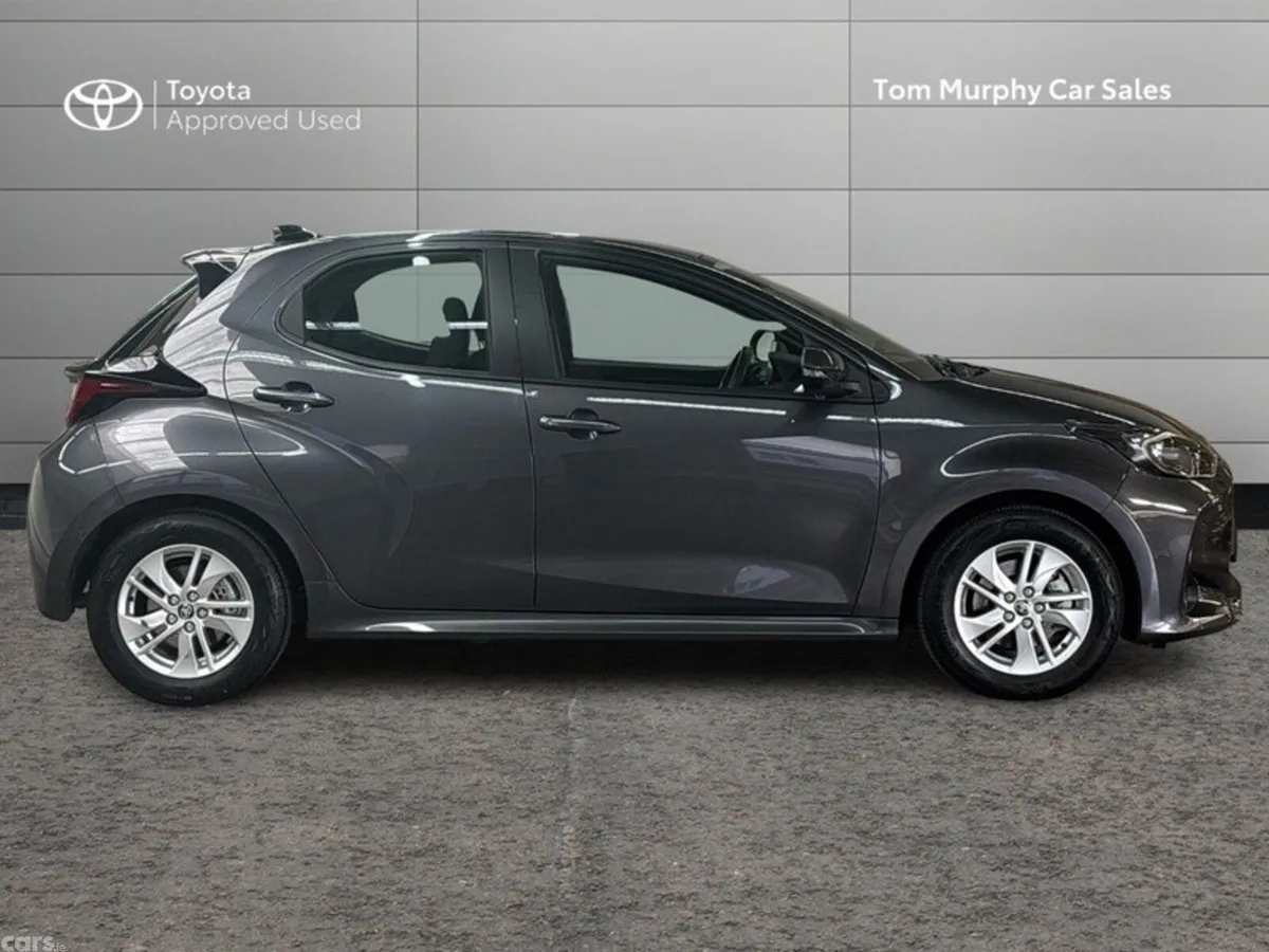 Toyota Yaris Hatchback, Petrol Hybrid, 2026, Grey