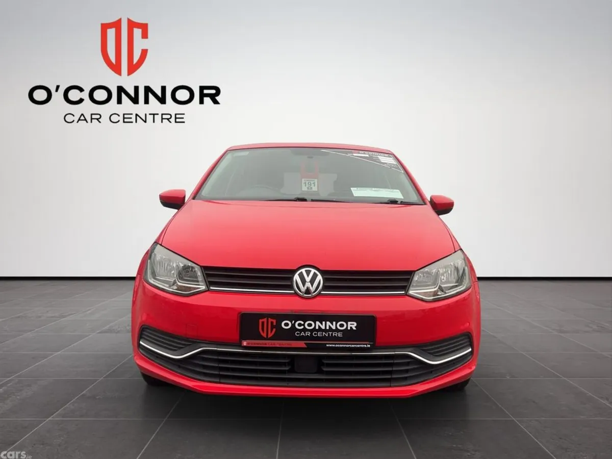 Volkswagen Polo Hatchback, Petrol, 2016, Red