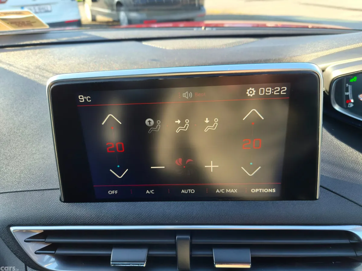 Peugeot 3008 SUV, Diesel, 2017, Red