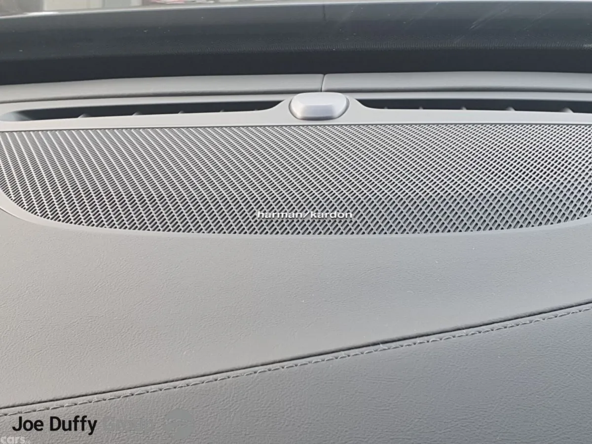 Volvo XC90 SUV, Petrol Plug-in Hybrid, 2025, Grey