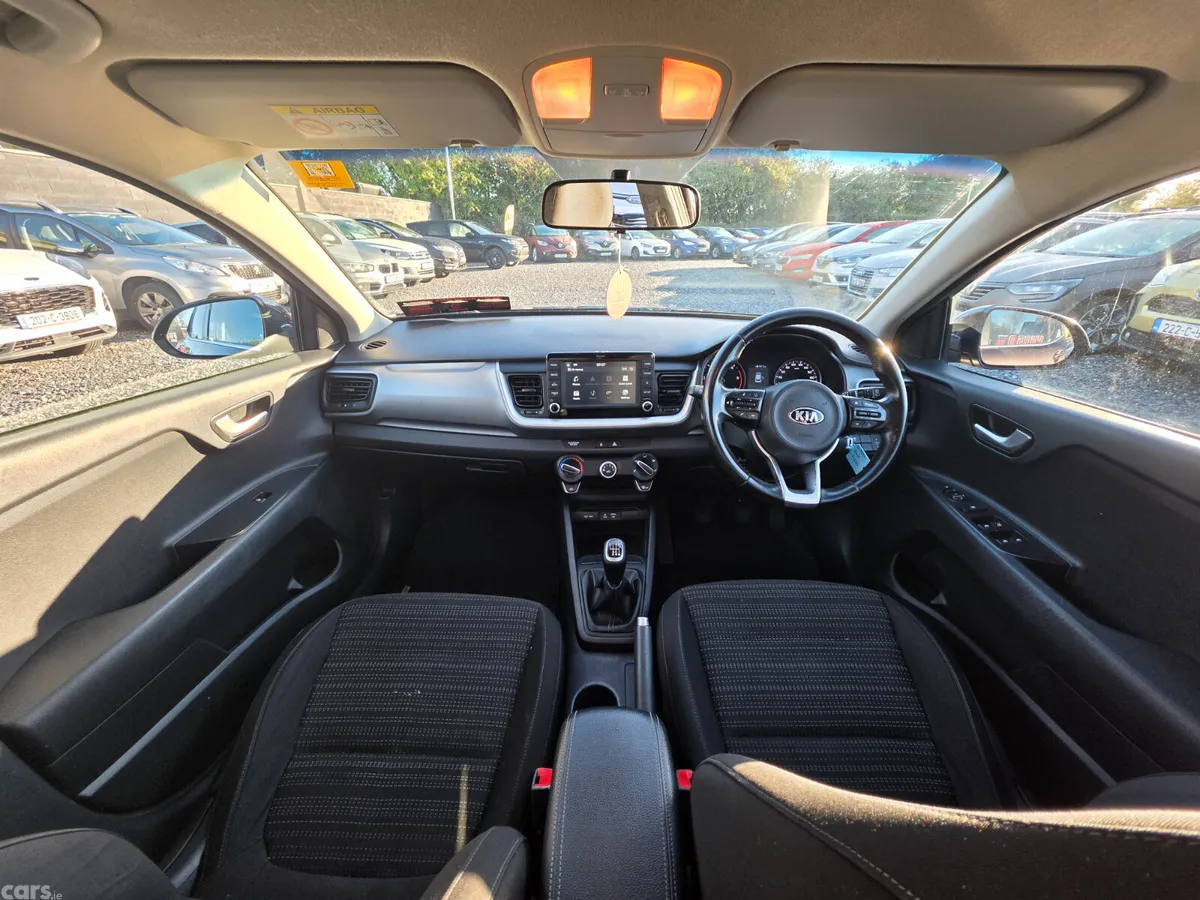 Kia Stonic Estate/Jeep, Diesel, 2018, Brown