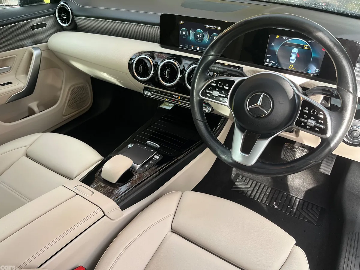 Mercedes-Benz CLA Saloon, Diesel, 2020, Blue