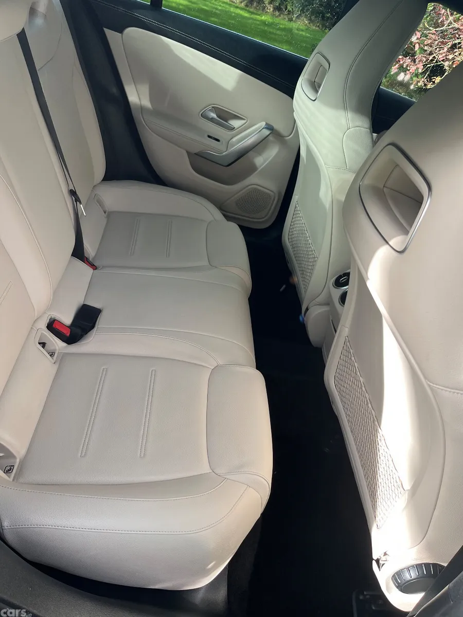 Mercedes-Benz CLA Saloon, Diesel, 2020, Blue