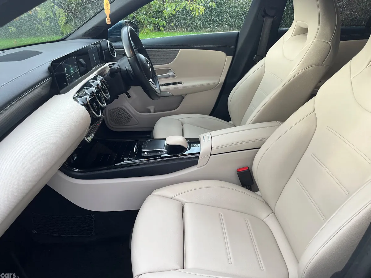 Mercedes-Benz CLA Saloon, Diesel, 2020, Blue