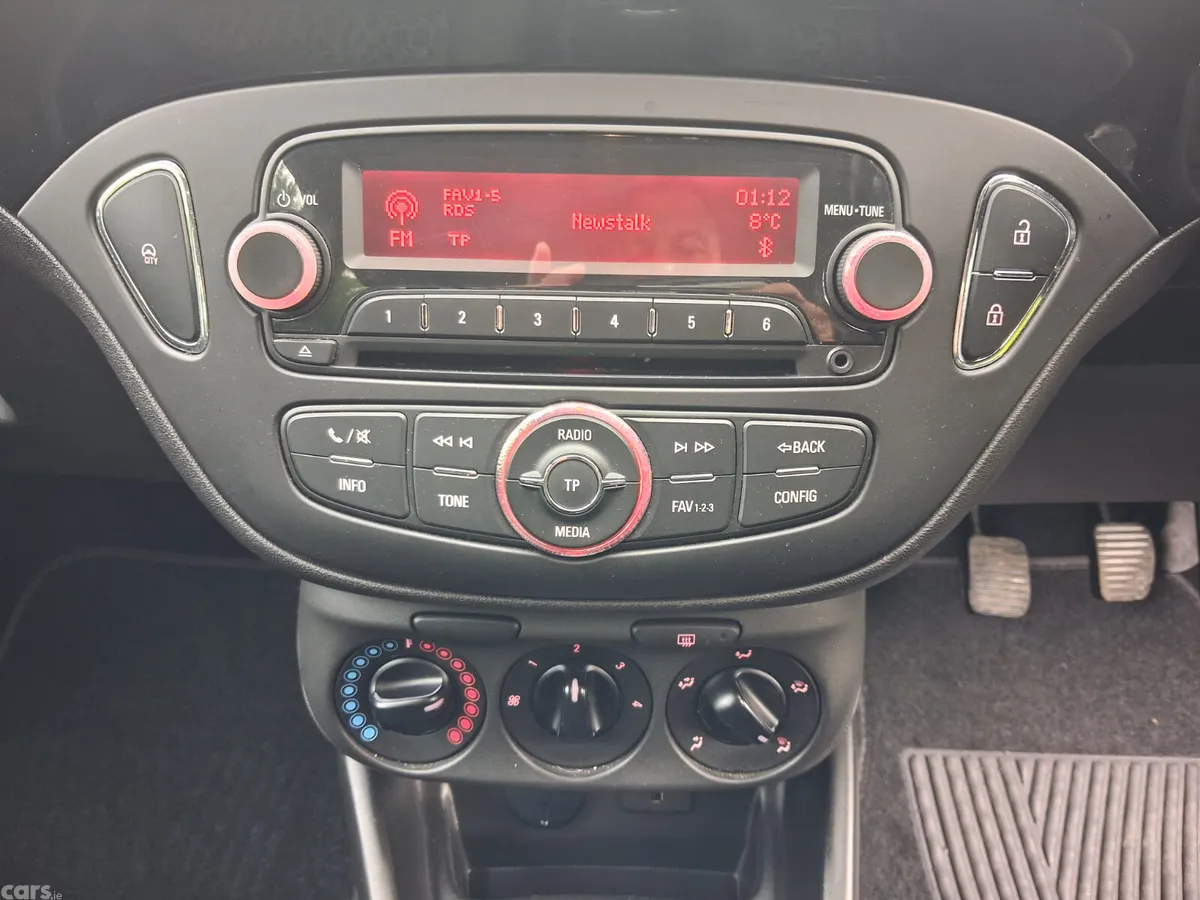 Opel Corsa Hatchback, Petrol, 2015, Blue