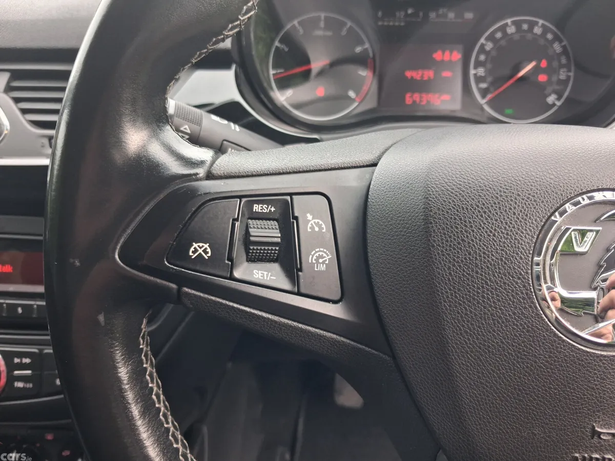 Opel Corsa Hatchback, Petrol, 2015, Blue