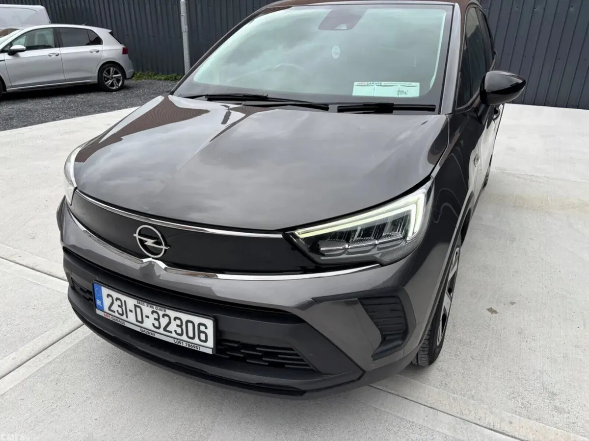 Opel Crossland SUV, Diesel, 2023, Grey