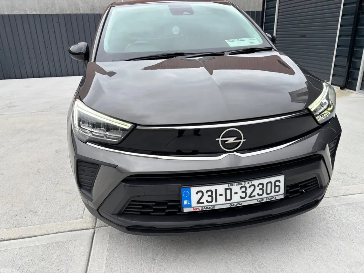 Opel Crossland SUV, Diesel, 2023, Grey