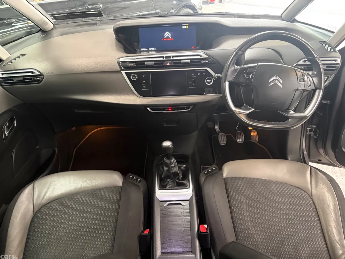 Citroen C4 Hatchback, Diesel, 2018, Grey