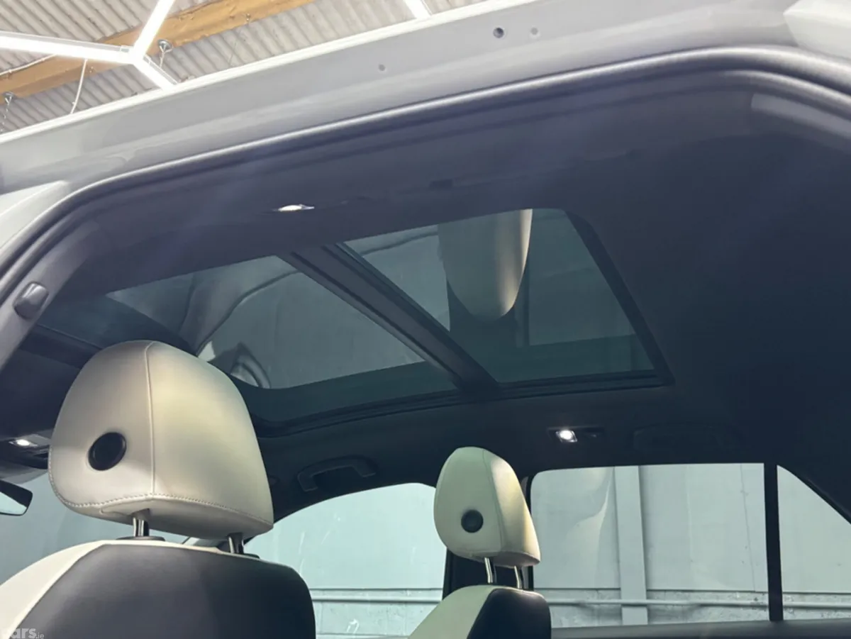 Volkswagen T-Roc SUV, Petrol, 2022, White