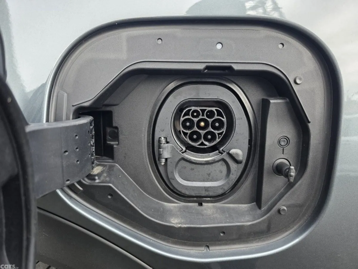 Toyota C-HR Estate, Electric, 2026, Green