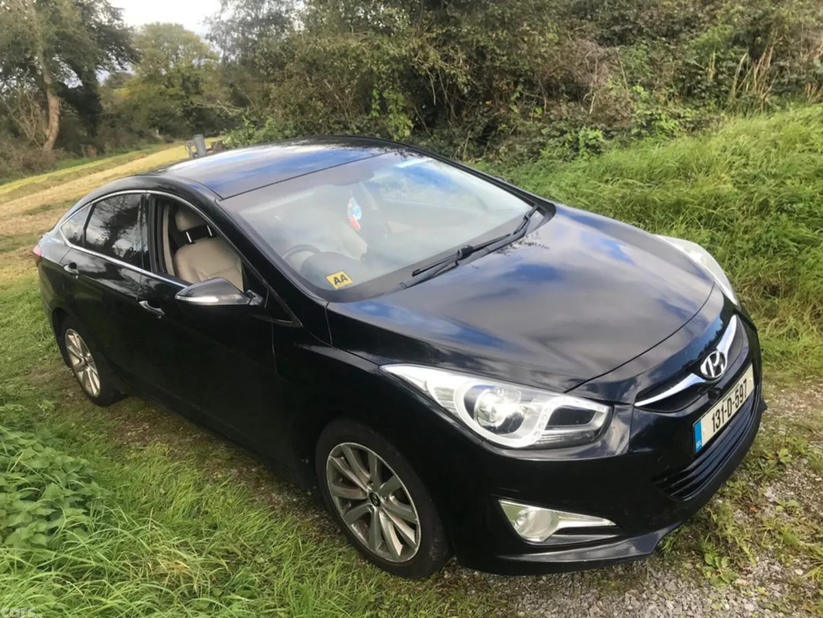 Hyundai i40 Saloon, Diesel, 2013, Black