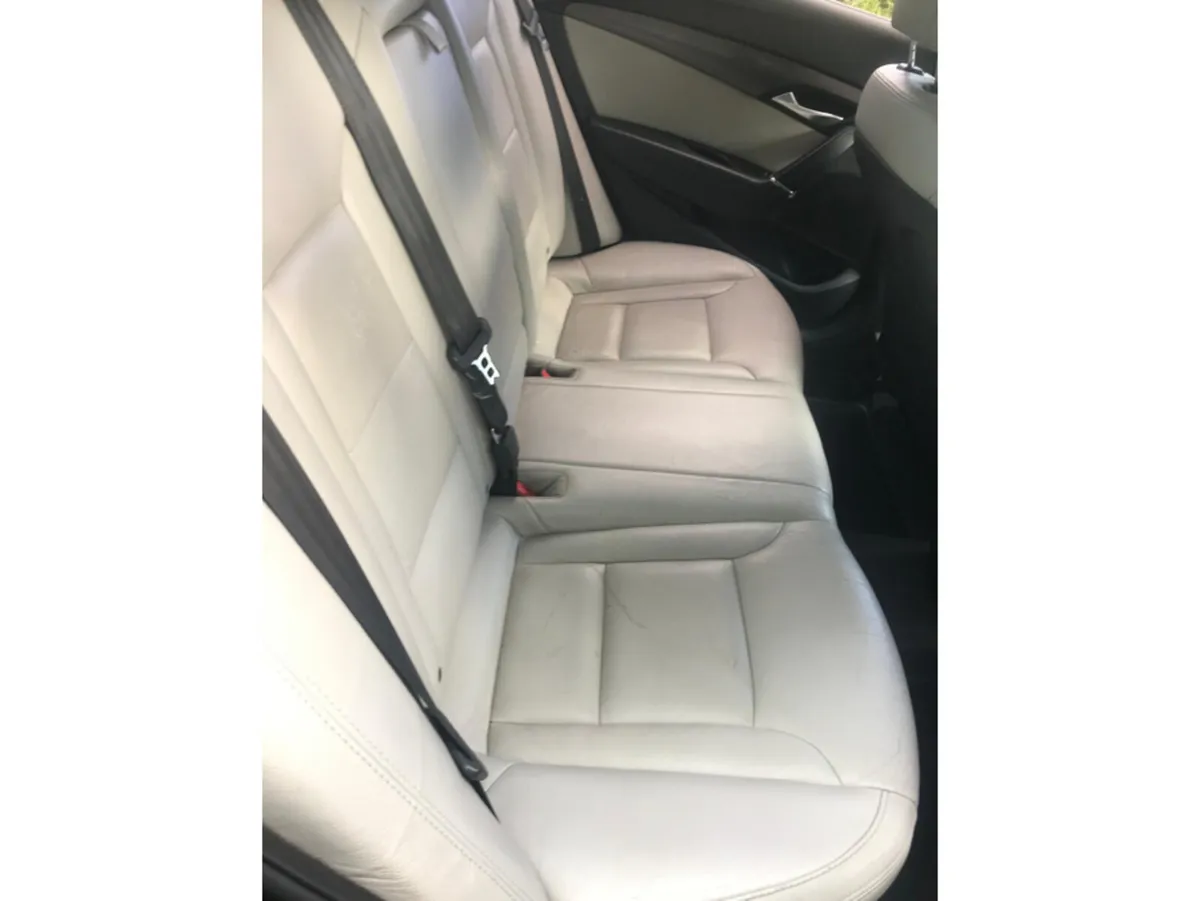 Hyundai i40 Saloon, Diesel, 2013, Black